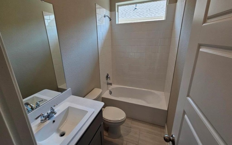 7705 TUSCARORA Drive, Denton, TX 76259, 4 Bedrooms Bedrooms, ,2 BathroomsBathrooms,Residential,For Sale,7705 TUSCARORA Drive,0,21065175