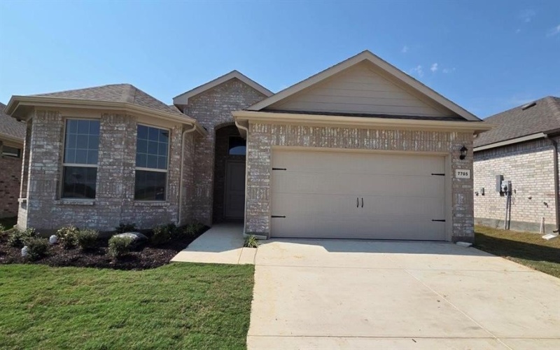 7705 TUSCARORA Drive, Denton, TX 76259, 4 Bedrooms Bedrooms, ,2 BathroomsBathrooms,Residential,For Sale,7705 TUSCARORA Drive,0,21065175