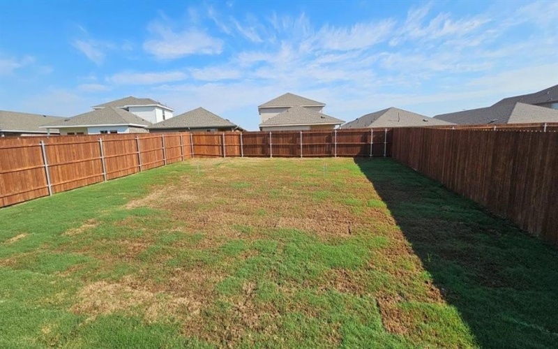 7516 MISTY CREEK Drive, Denton, TX 76259, 3 Habitaciones Habitaciones , ,2 BañosBaños,Residential,En Venta,7516 MISTY CREEK Drive,0,21065237