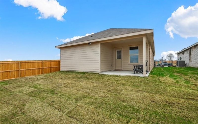 7516 MISTY CREEK Drive, Denton, TX 76259, 3 Habitaciones Habitaciones , ,2 BañosBaños,Residential,En Venta,7516 MISTY CREEK Drive,0,21065237