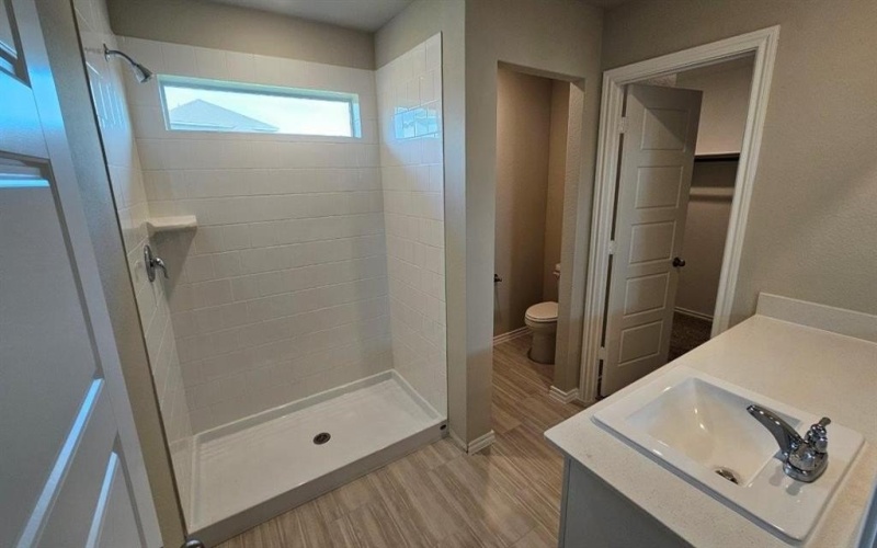 7516 MISTY CREEK Drive, Denton, TX 76259, 3 Habitaciones Habitaciones , ,2 BañosBaños,Residential,En Venta,7516 MISTY CREEK Drive,0,21065237
