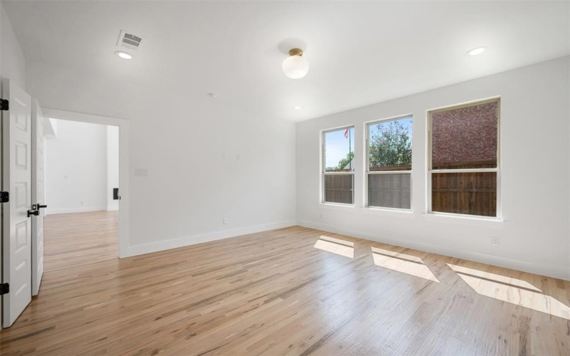 3003 Oak Bourne Drive, Arlington, TX 76016, 5 Habitaciones Habitaciones , ,3 BañosBaños,Residential,En Venta,3003 Oak Bourne Drive,0,21065779