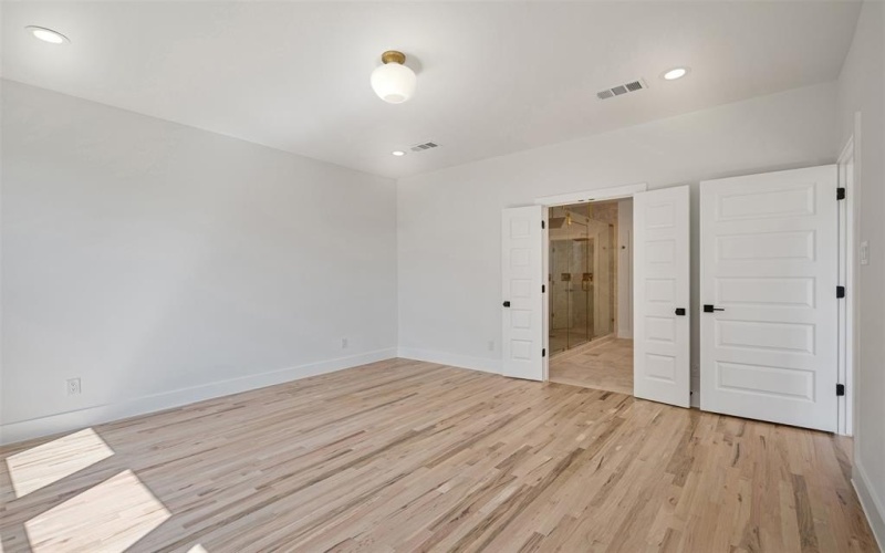 3003 Oak Bourne Drive, Arlington, TX 76016, 5 Habitaciones Habitaciones , ,3 BañosBaños,Residential,En Venta,3003 Oak Bourne Drive,0,21065779