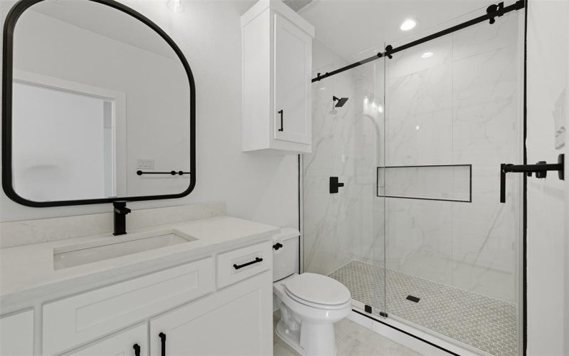 3003 Oak Bourne Drive, Arlington, TX 76016, 5 Habitaciones Habitaciones , ,3 BañosBaños,Residential,En Venta,3003 Oak Bourne Drive,0,21065779
