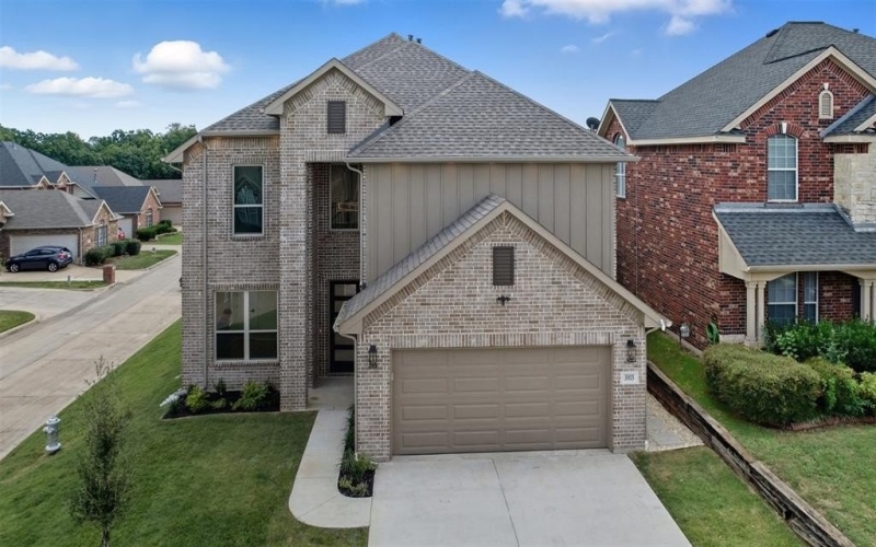 3003 Oak Bourne Drive, Arlington, TX 76016, 5 Habitaciones Habitaciones , ,3 BañosBaños,Residential,En Venta,3003 Oak Bourne Drive,0,21065779