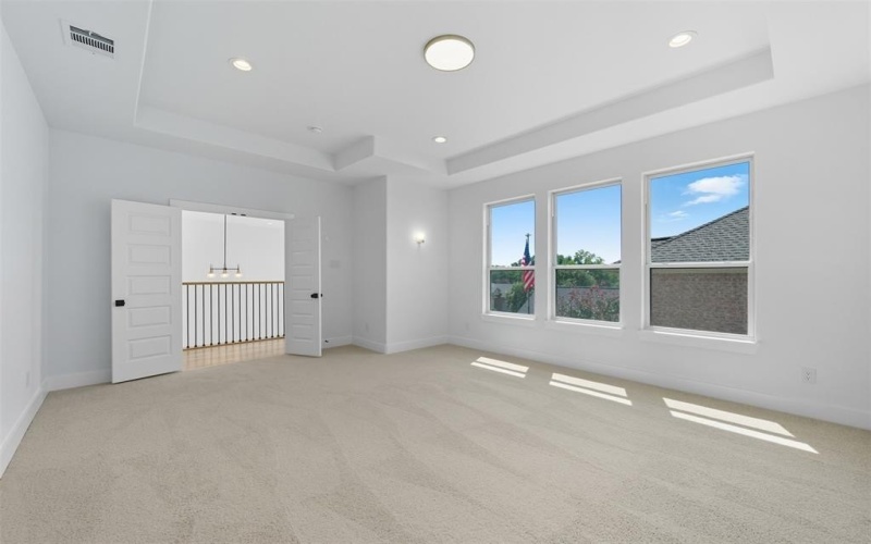 3003 Oak Bourne Drive, Arlington, TX 76016, 5 Habitaciones Habitaciones , ,3 BañosBaños,Residential,En Venta,3003 Oak Bourne Drive,0,21065779