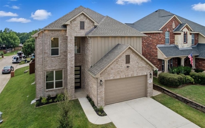 3003 Oak Bourne Drive, Arlington, TX 76016, 5 Habitaciones Habitaciones , ,3 BañosBaños,Residential,En Venta,3003 Oak Bourne Drive,0,21065779