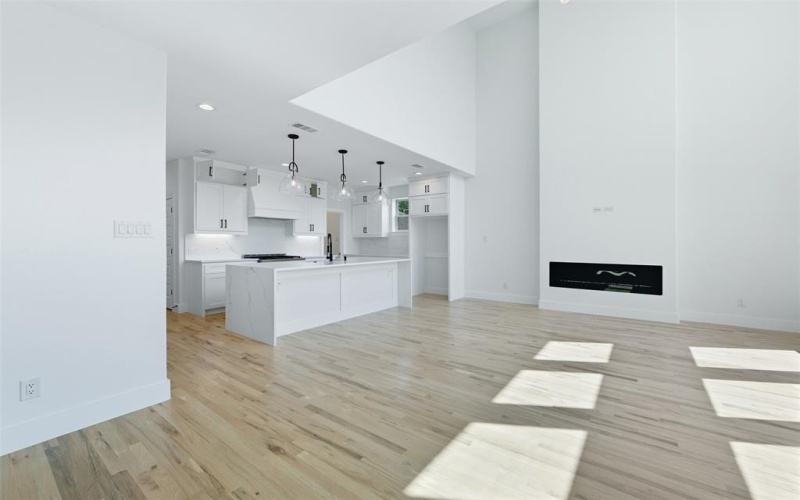 3003 Oak Bourne Drive, Arlington, TX 76016, 5 Habitaciones Habitaciones , ,3 BañosBaños,Residential,En Venta,3003 Oak Bourne Drive,0,21065779