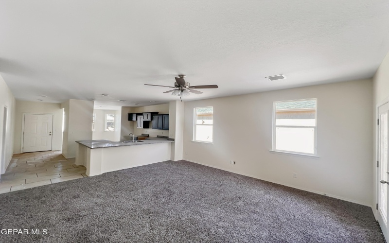15248 Hunch Court, El Paso, TX 79938, 3 Habitaciones Habitaciones , ,1 BañoBaños,Residential,En Venta,15248 Hunch Court,921330