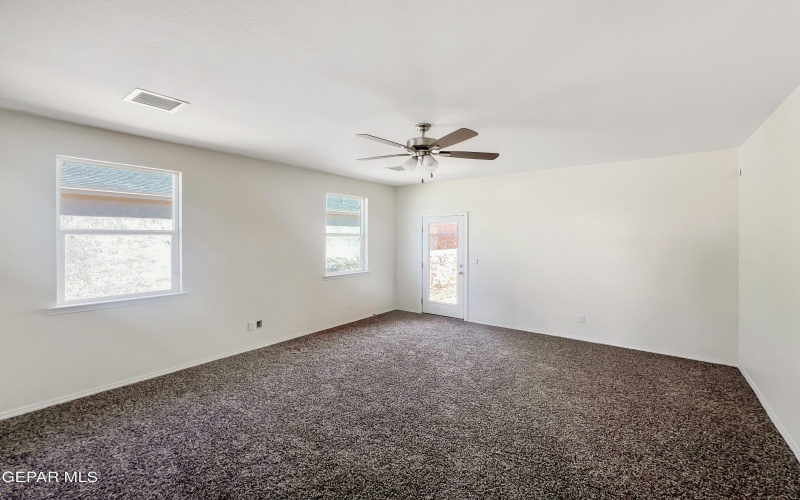 15248 Hunch Court, El Paso, TX 79938, 3 Habitaciones Habitaciones , ,1 BañoBaños,Residential,En Venta,15248 Hunch Court,921330
