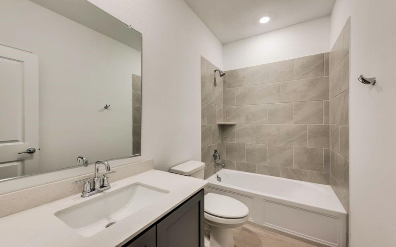 217 Breeds Hill Road, Little Elm, TX 75068, 5 Habitaciones Habitaciones , ,5 BañosBaños,Residential,En Venta,217 Breeds Hill Road,0,21066279