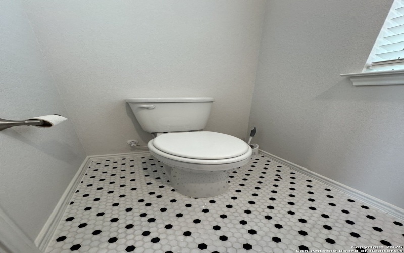 631 E Carolina unit: 4 #4, San Antonio, TX 78210, 2 Habitaciones Habitaciones , ,1 BañoBaños,Residential,En Venta,631 E Carolina unit: 4,0,1909421