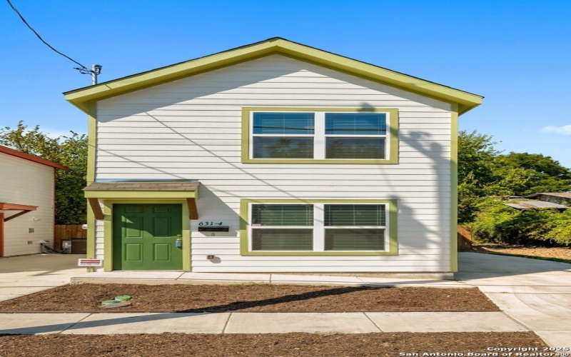 631 E Carolina unit: 4 #4, San Antonio, TX 78210, 2 Habitaciones Habitaciones , ,1 BañoBaños,Residential,En Venta,631 E Carolina unit: 4,0,1909421