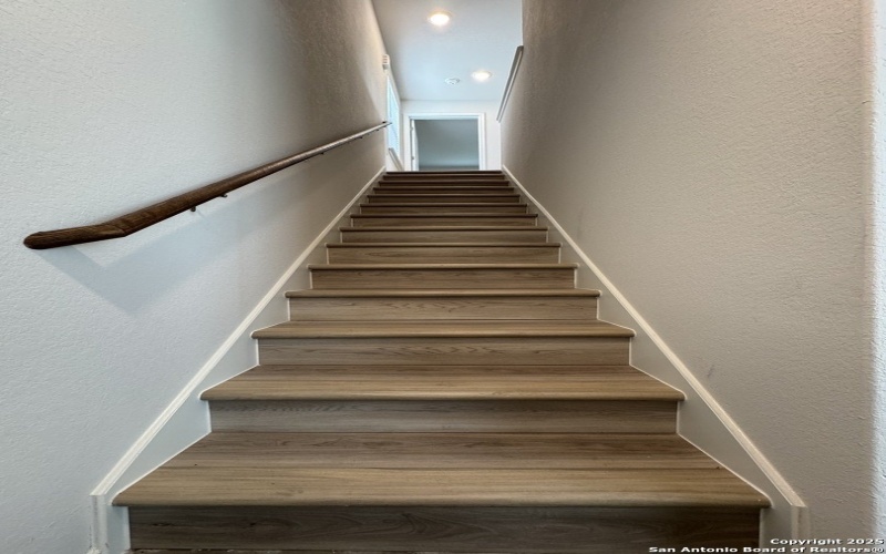 631 E Carolina unit: 4 #4, San Antonio, TX 78210, 2 Habitaciones Habitaciones , ,1 BañoBaños,Residential,En Venta,631 E Carolina unit: 4,0,1909421