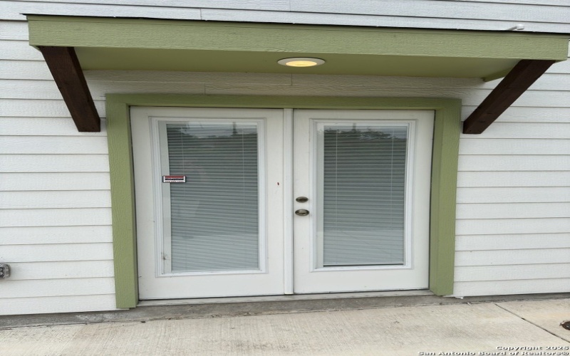 631 E Carolina unit: 4 #4, San Antonio, TX 78210, 2 Habitaciones Habitaciones , ,1 BañoBaños,Residential,En Venta,631 E Carolina unit: 4,0,1909421