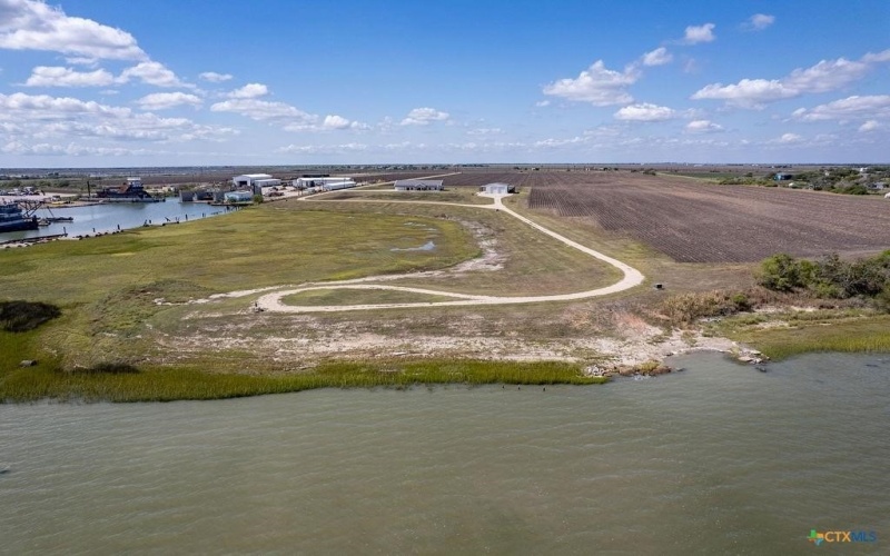 55 State Highway 316, Port Lavaca, TX 77979, 4 Habitaciones Habitaciones , ,3 BañosBaños,Residential,En Venta,55 State Highway 316,0,465241