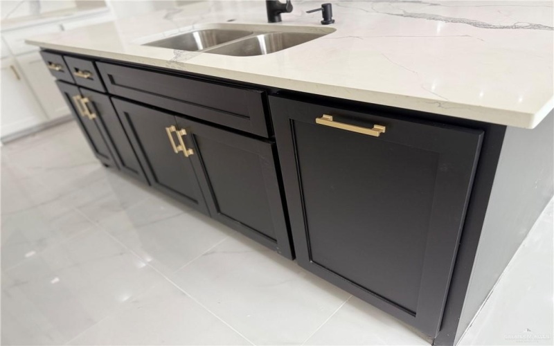 1205 Moses Drive, San Juan, TX 78589, 3 Habitaciones Habitaciones , ,2 BañosBaños,Residential,En Venta,1205 Moses Drive,0,481068