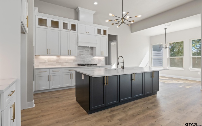 2732 Stone Hedge, Mt Pleasant, TX 75455, 4 Habitaciones Habitaciones , ,3 BañosBaños,Residential,En Venta,2732 Stone Hedge,0,25014173