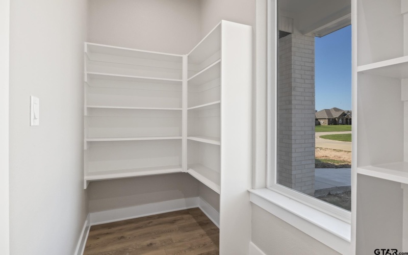 2732 Stone Hedge, Mt Pleasant, TX 75455, 4 Habitaciones Habitaciones , ,3 BañosBaños,Residential,En Venta,2732 Stone Hedge,0,25014173