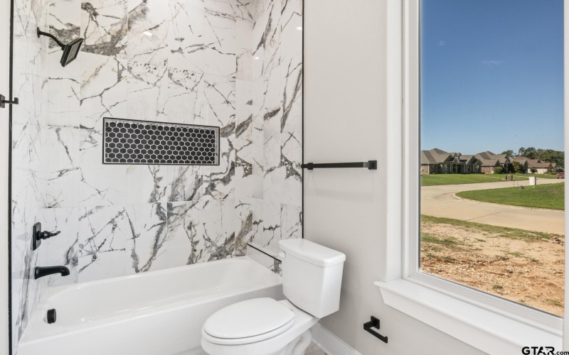 2732 Stone Hedge, Mt Pleasant, TX 75455, 4 Habitaciones Habitaciones , ,3 BañosBaños,Residential,En Venta,2732 Stone Hedge,0,25014173