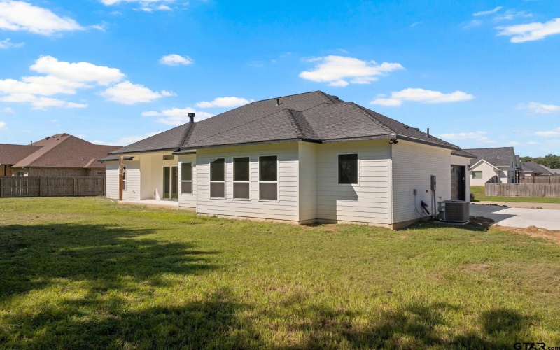 2732 Stone Hedge, Mt Pleasant, TX 75455, 4 Habitaciones Habitaciones , ,3 BañosBaños,Residential,En Venta,2732 Stone Hedge,0,25014173