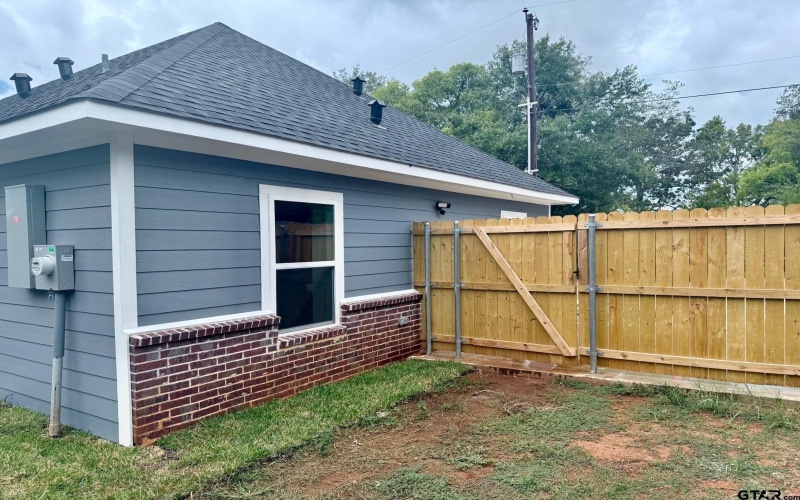 536 Alabama Street, Jacksonville, TX 75766, 3 Habitaciones Habitaciones , ,2 BañosBaños,Residential,En Venta,536 Alabama Street,0,25014191