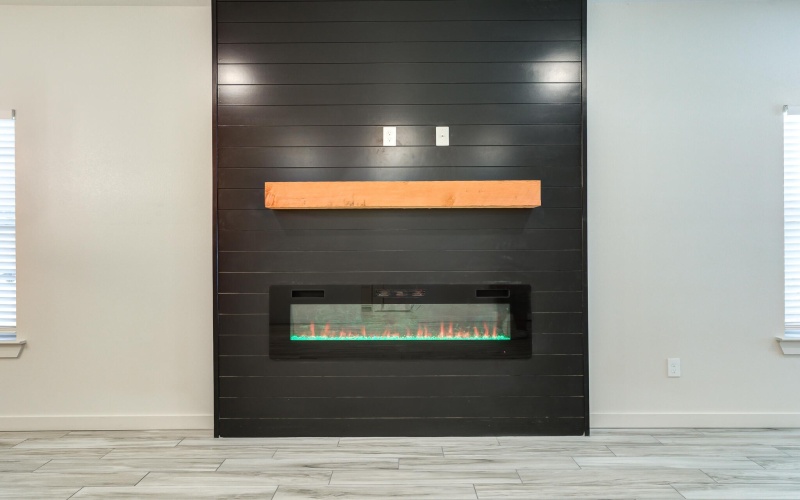 7046-7052 41st Street, Lubbock, TX 79407, 11 Habitaciones Habitaciones , ,8 BañosBaños,Residential,En Venta,7046-7052 41st Street,0,202560853