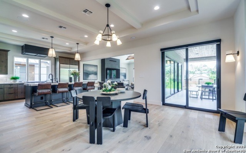 401 Oak Park Dr Unit B, Boerne, TX 78006, 3 Bedrooms Bedrooms, ,3 BathroomsBathrooms,Residential,For Sale,401 Oak Park Dr Unit B,0,1909473