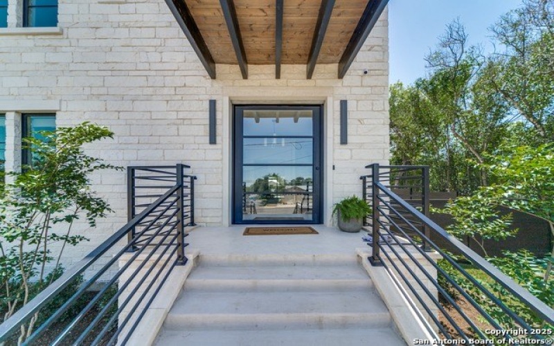 401 Oak Park Dr Unit B, Boerne, TX 78006, 3 Bedrooms Bedrooms, ,3 BathroomsBathrooms,Residential,For Sale,401 Oak Park Dr Unit B,0,1909473