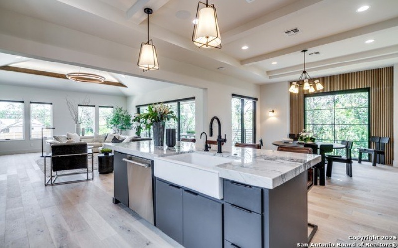 401 Oak Park Dr Unit B, Boerne, TX 78006, 3 Bedrooms Bedrooms, ,3 BathroomsBathrooms,Residential,For Sale,401 Oak Park Dr Unit B,0,1909473