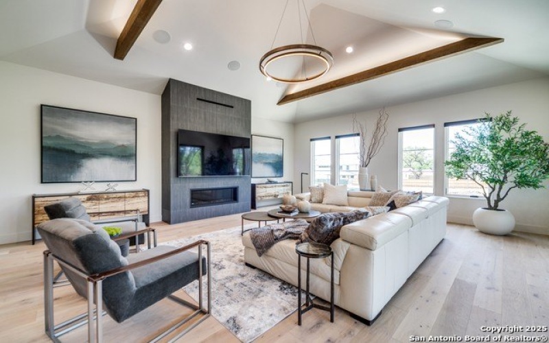 401 Oak Park Dr Unit B, Boerne, TX 78006, 3 Bedrooms Bedrooms, ,3 BathroomsBathrooms,Residential,For Sale,401 Oak Park Dr Unit B,0,1909473