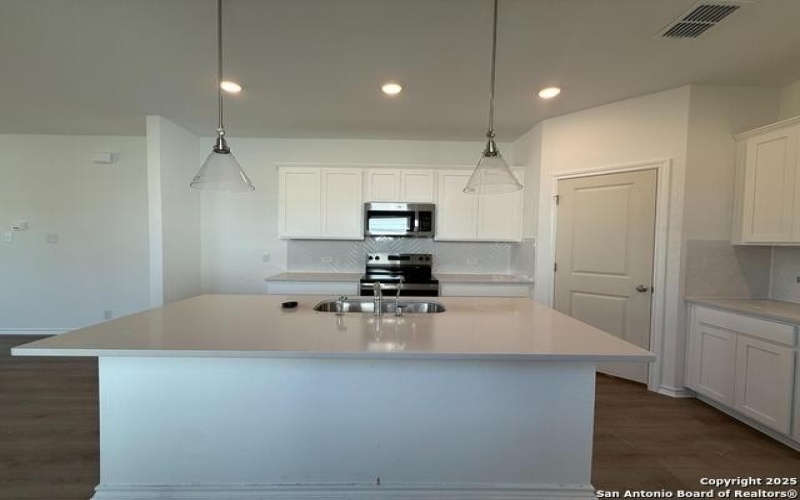 13719 Birch Crossing, San Antonio, TX 78252, 3 Bedrooms Bedrooms, ,2 BathroomsBathrooms,Residential,For Sale,13719 Birch Crossing,0,1909530