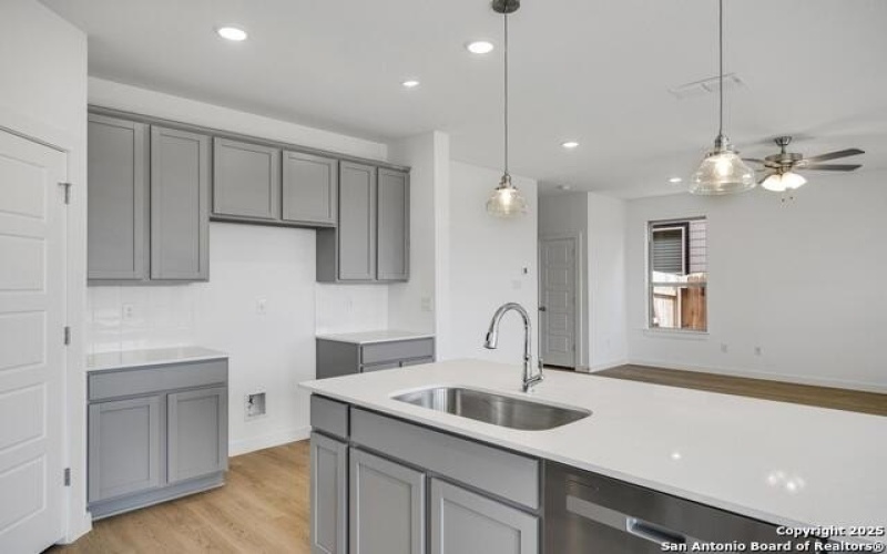 14344 Iron Knight, San Antonio, TX 78253, 3 Habitaciones Habitaciones , ,2 BañosBaños,Residential,En Venta,14344 Iron Knight,0,1909536