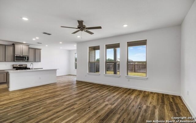 6307 Mifflin, San Antonio, TX 78253, 3 Habitaciones Habitaciones , ,2 BañosBaños,Residential,En Venta,6307 Mifflin,0,1909543