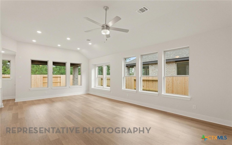 5023 Ellis Way, Schertz, TX 78108, 4 Bedrooms Bedrooms, ,3 BathroomsBathrooms,Residential,For Sale,5023 Ellis Way,0,593350