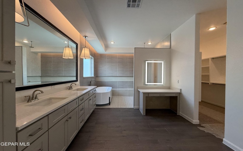 14548 Tierra Campeon Avenue, El Paso, TX 79938, 4 Habitaciones Habitaciones , ,3 BañosBaños,Residential,En Venta,14548 Tierra Campeon Avenue,0,921158