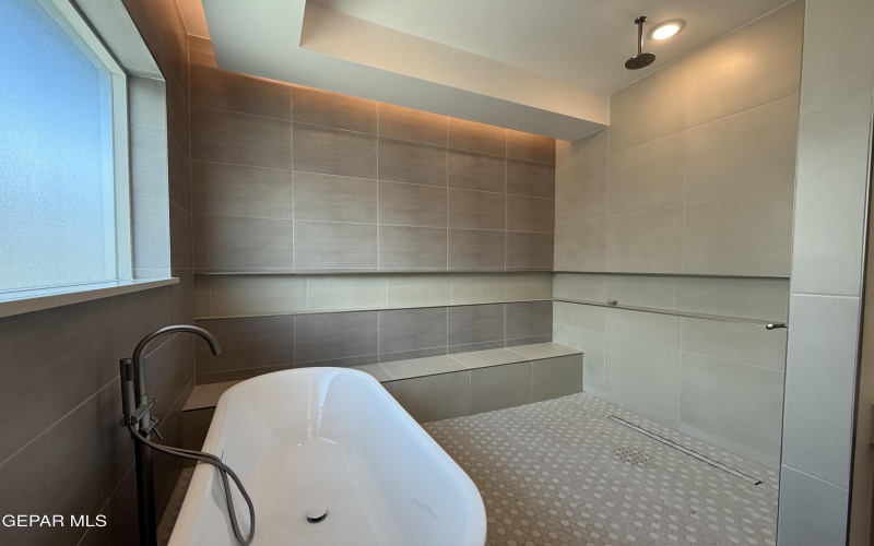 14548 Tierra Campeon Avenue, El Paso, TX 79938, 4 Habitaciones Habitaciones , ,3 BañosBaños,Residential,En Venta,14548 Tierra Campeon Avenue,0,921158