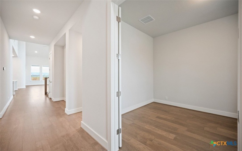 5134 Ellis Way, Schertz, TX 78108, 5 Bedrooms Bedrooms, ,5 BathroomsBathrooms,Residential,For Sale,5134 Ellis Way,0,593370