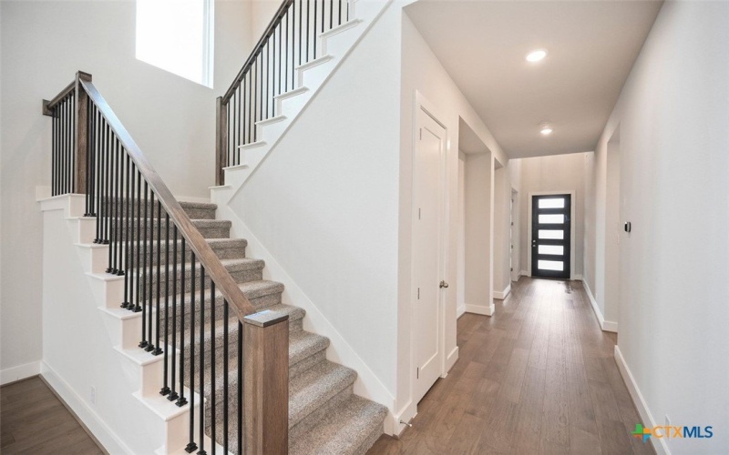 5134 Ellis Way, Schertz, TX 78108, 5 Bedrooms Bedrooms, ,5 BathroomsBathrooms,Residential,For Sale,5134 Ellis Way,0,593370