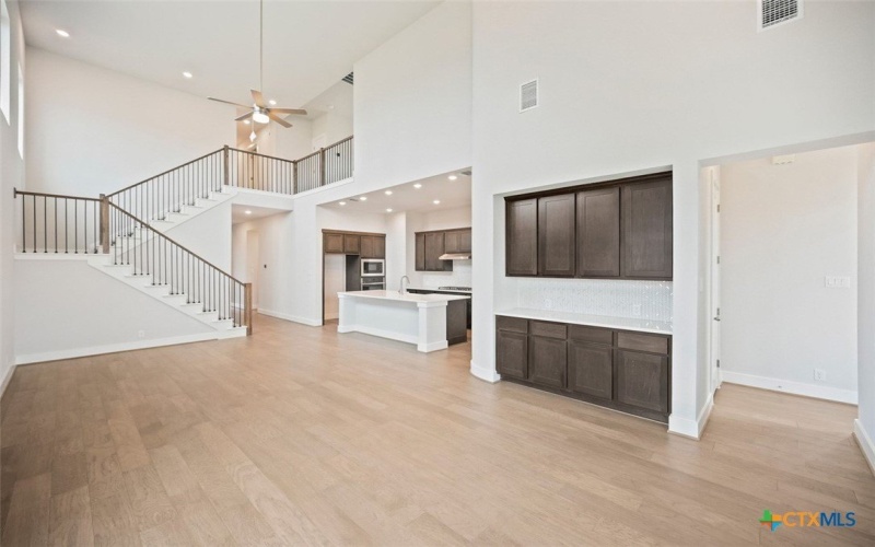 5134 Ellis Way, Schertz, TX 78108, 5 Bedrooms Bedrooms, ,5 BathroomsBathrooms,Residential,For Sale,5134 Ellis Way,0,593370