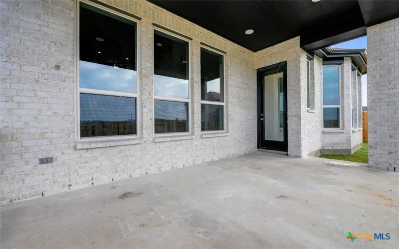 5134 Ellis Way, Schertz, TX 78108, 5 Bedrooms Bedrooms, ,5 BathroomsBathrooms,Residential,For Sale,5134 Ellis Way,0,593370