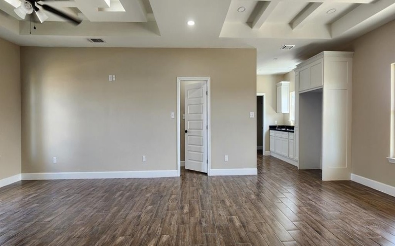 75 School Circle, Eagle Pass, TX 78852, 3 Bedrooms Bedrooms, ,2 BathroomsBathrooms,Residential,For Sale,75 School Circle,0,81335