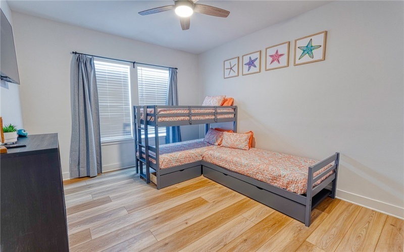 4021 Summit Drive, Corpus Christi, TX 78418, 3 Habitaciones Habitaciones , ,2 BañosBaños,Residential,En Venta,4021 Summit Drive,0,463129