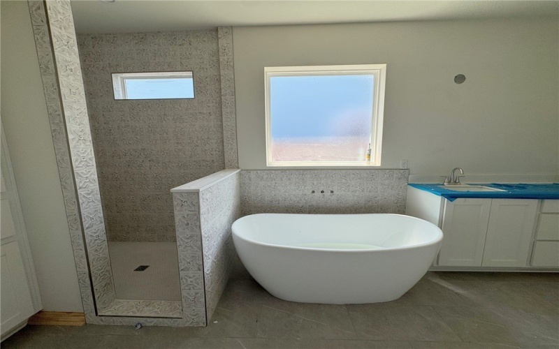141 Broad Oak Drive, Rockport, TX 78382, 4 Bedrooms Bedrooms, ,3 BathroomsBathrooms,Residential,For Sale,141 Broad Oak Drive,0,464977