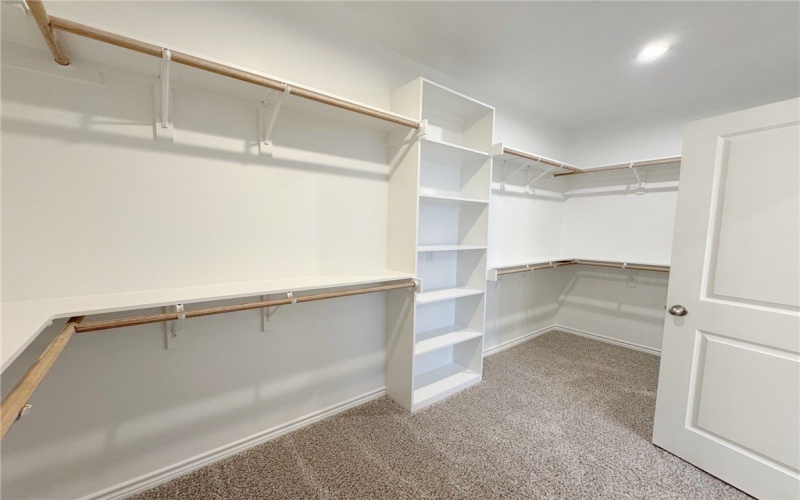 141 Broad Oak Drive, Rockport, TX 78382, 4 Bedrooms Bedrooms, ,3 BathroomsBathrooms,Residential,For Sale,141 Broad Oak Drive,0,464977