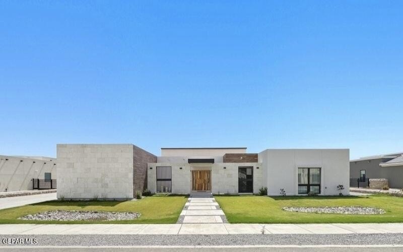 406 Del Rio View Drive, El Paso, TX 79932, 4 Bedrooms Bedrooms, ,1 BathroomBathrooms,Residential,For Sale,406 Del Rio View Drive,0,930806