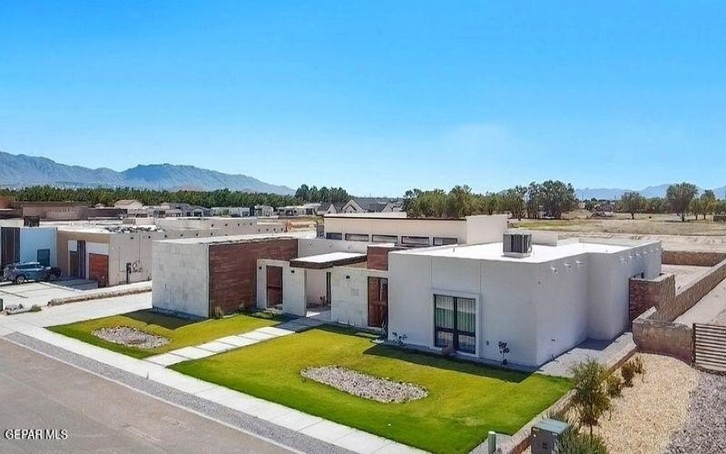 406 Del Rio View Drive, El Paso, TX 79932, 4 Bedrooms Bedrooms, ,1 BathroomBathrooms,Residential,For Sale,406 Del Rio View Drive,0,930806