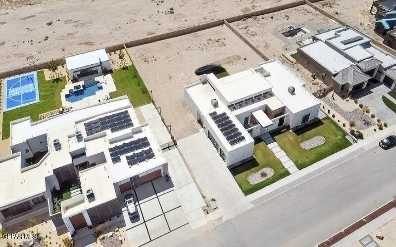 406 Del Rio View Drive, El Paso, TX 79932, 4 Bedrooms Bedrooms, ,1 BathroomBathrooms,Residential,For Sale,406 Del Rio View Drive,0,930806