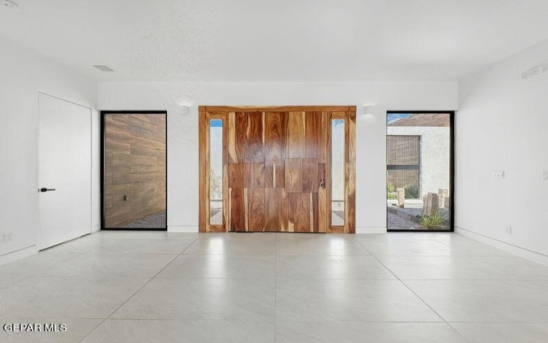 406 Del Rio View Drive, El Paso, TX 79932, 4 Bedrooms Bedrooms, ,1 BathroomBathrooms,Residential,For Sale,406 Del Rio View Drive,0,930806