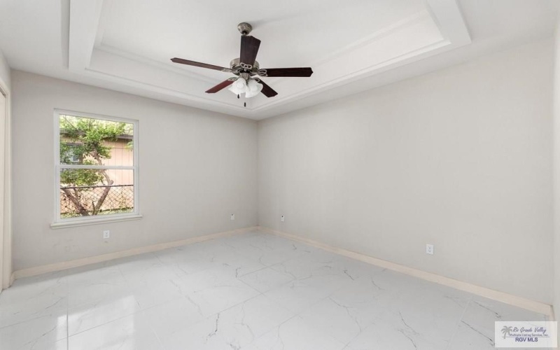 115 E 11TH ST., BROWNSVILLE, TX 78521, ,Residential Multi Family,For Sale,115 E 11TH ST.,0,29768712